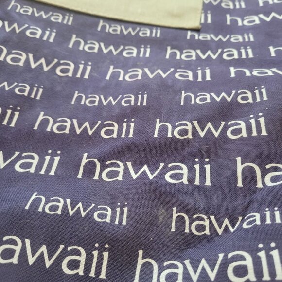 Hawaii Print Canvas Tote Bag With Bamboo Handles & Snap Closure - Picture 2 of 8